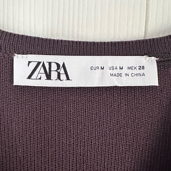 NWT - ZARA Knit gold button top - Picture 3 of 5